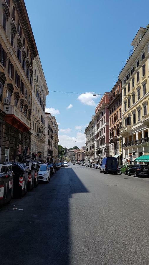 Hotel Domus Ferraro Roma Exterior foto