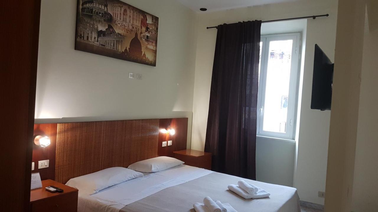 Hotel Domus Ferraro Roma Exterior foto