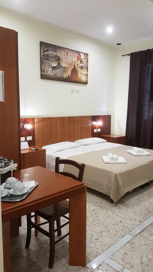 Hotel Domus Ferraro Roma Exterior foto