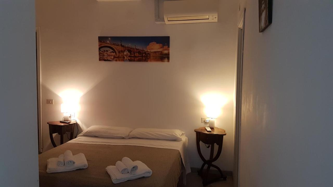 Hotel Domus Ferraro Roma Exterior foto